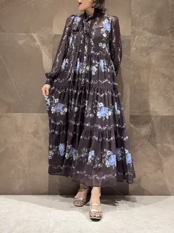 GRACE CONTINENTAL 穐山　香織 コーディネート画像