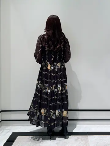 GRACE CONTINENTAL MOMOKO コーディネート画像