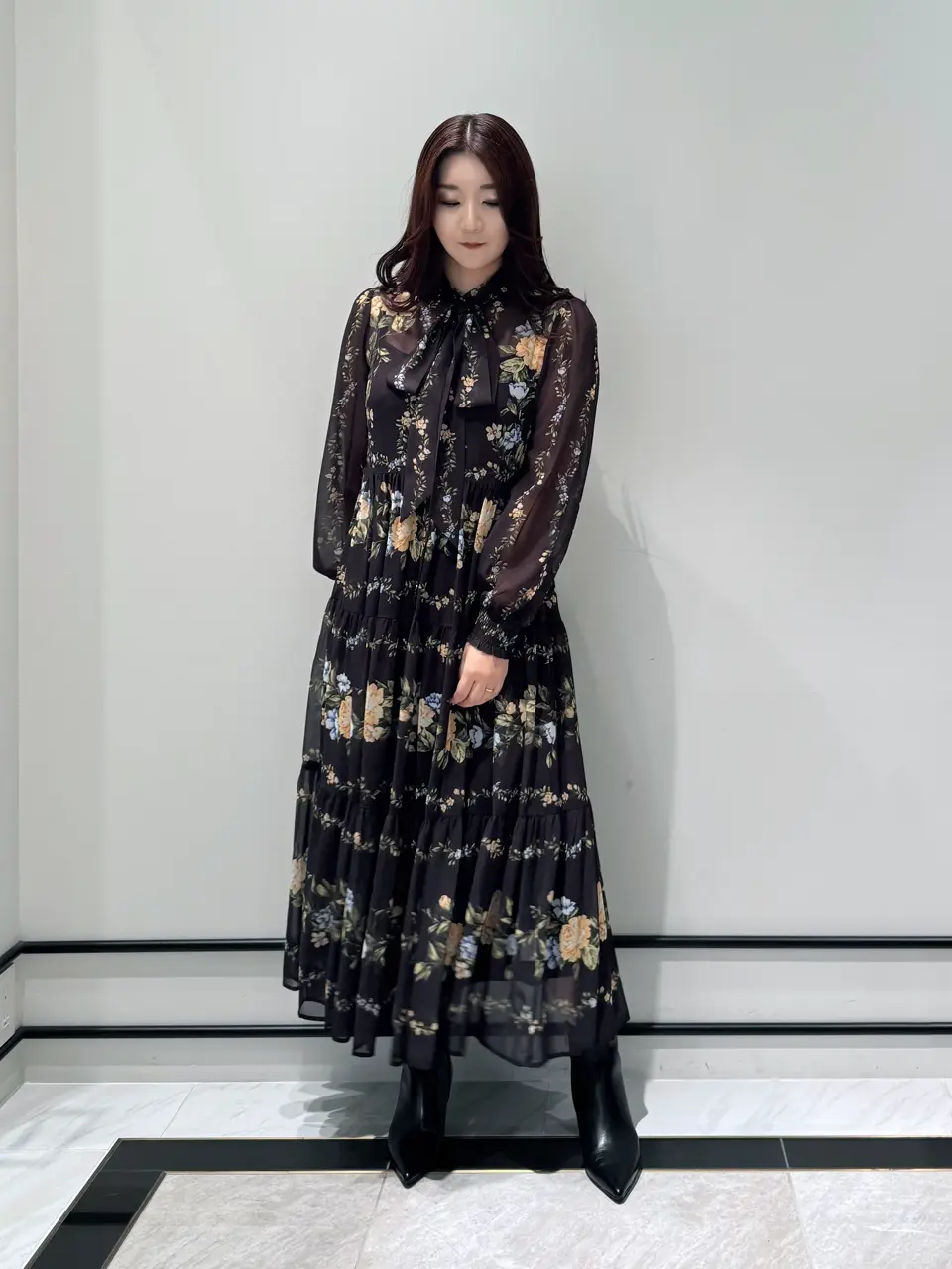 GRACE CONTINENTAL MOMOKO コーディネート画像