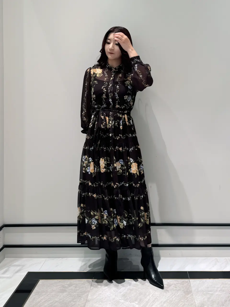 GRACE CONTINENTAL MOMOKO コーディネート画像