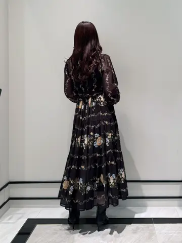 GRACE CONTINENTAL MOMOKO コーディネート画像