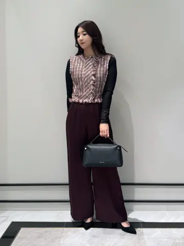 GRACE CONTINENTAL MOMOKO コーディネート画像