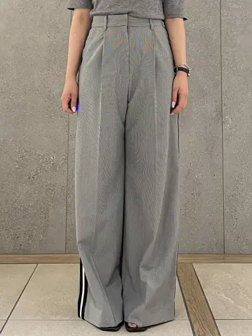 GRACE CONTINENTAL 清水　杏梨 コーディネート画像