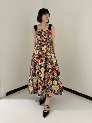 GRACE CONTINENTAL 狩野　珠季 コーディネート画像