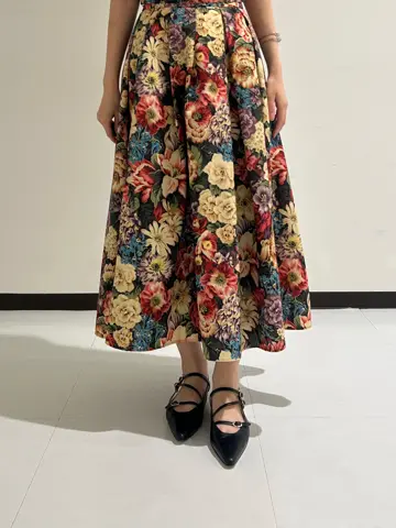 GRACE CONTINENTAL 狩野　珠季 コーディネート画像