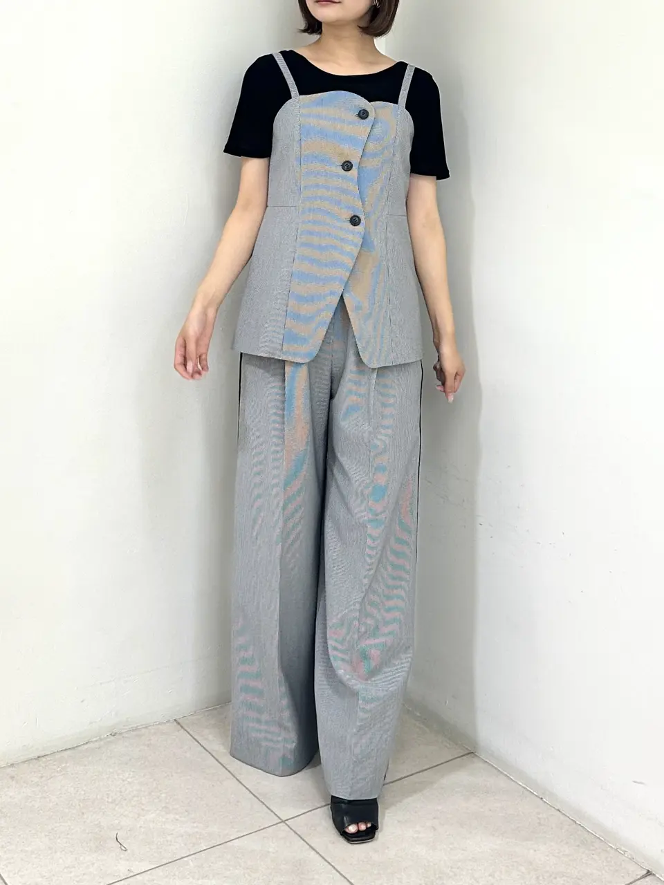 GRACE CONTINENTAL MORITA AI コーディネート画像