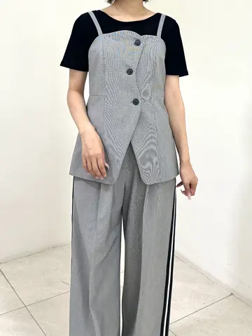 GRACE CONTINENTAL MORITA AI コーディネート画像