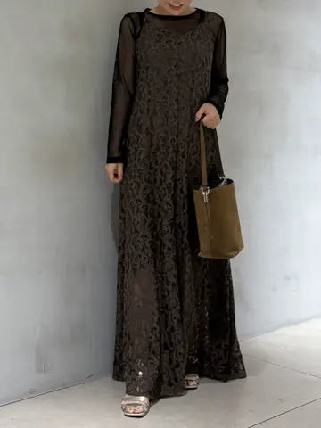 GRACE CONTINENTAL 穐山　香織 コーディネート画像