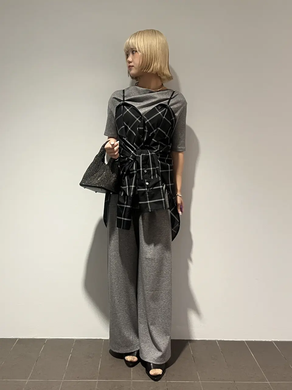  Fujisawa Yuri コーディネート画像