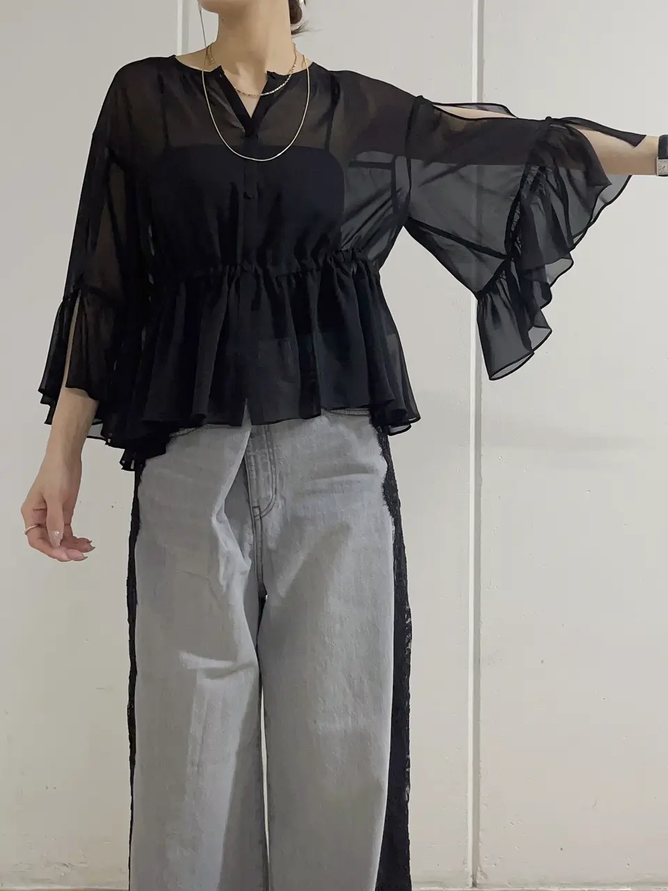 GRACE CONTINENTAL 亀田 未希 コーディネート画像