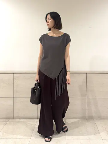 GRACE CONTINENTAL 伊藤　静華 コーディネート画像