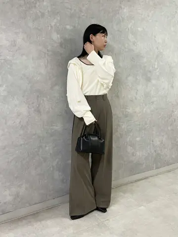 GRACE CONTINENTAL 小林　莉子 コーディネート画像