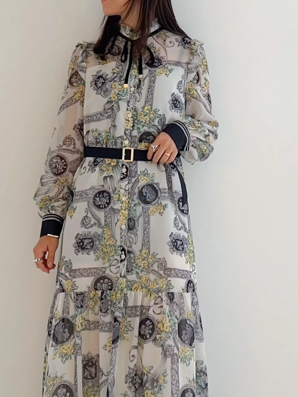 GRACE CONTINENTAL 古川温子 コーディネート画像