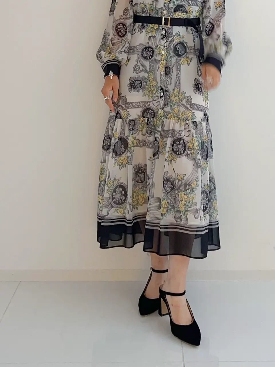 GRACE CONTINENTAL 古川温子 コーディネート画像