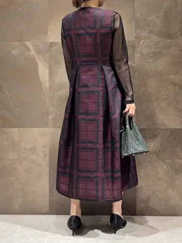 GRACE CONTINENTAL 穐山　香織 コーディネート画像