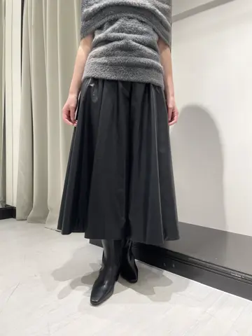 GRACE CONTINENTAL kobayashi コーディネート画像