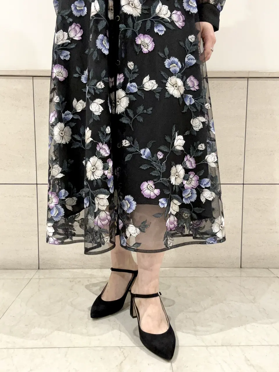 GRACE CONTINENTAL 富田　明日香 コーディネート画像