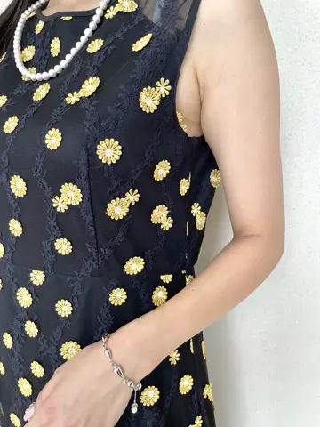 GRACE CONTINENTAL 端場　わかな コーディネート画像