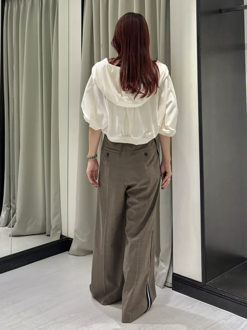 GRACE CONTINENTAL Yuuki NOZAWA コーディネート画像