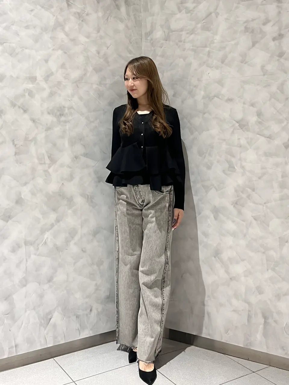  根本　紗良 コーディネート画像