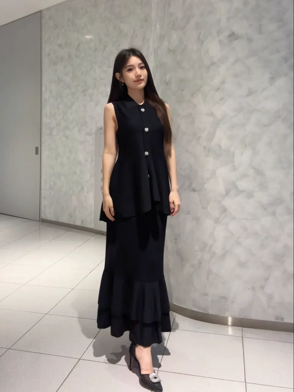 GRACE CONTINENTAL 王　宇キン コーディネート画像