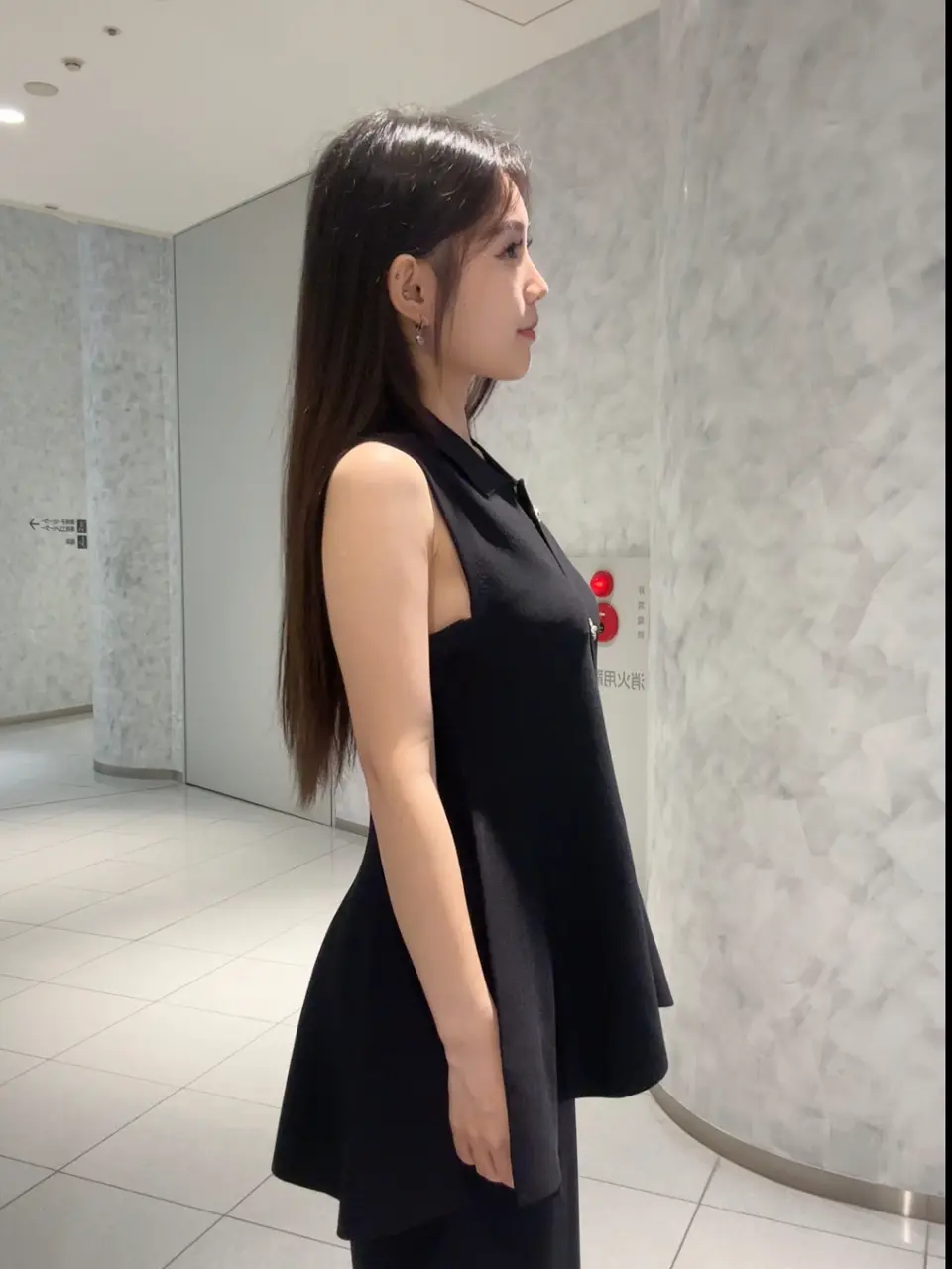 GRACE CONTINENTAL 王　宇キン コーディネート画像