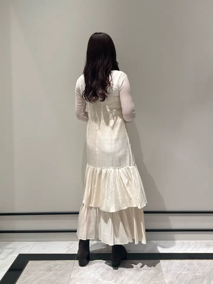 GRACE CONTINENTAL MOMOKO コーディネート画像