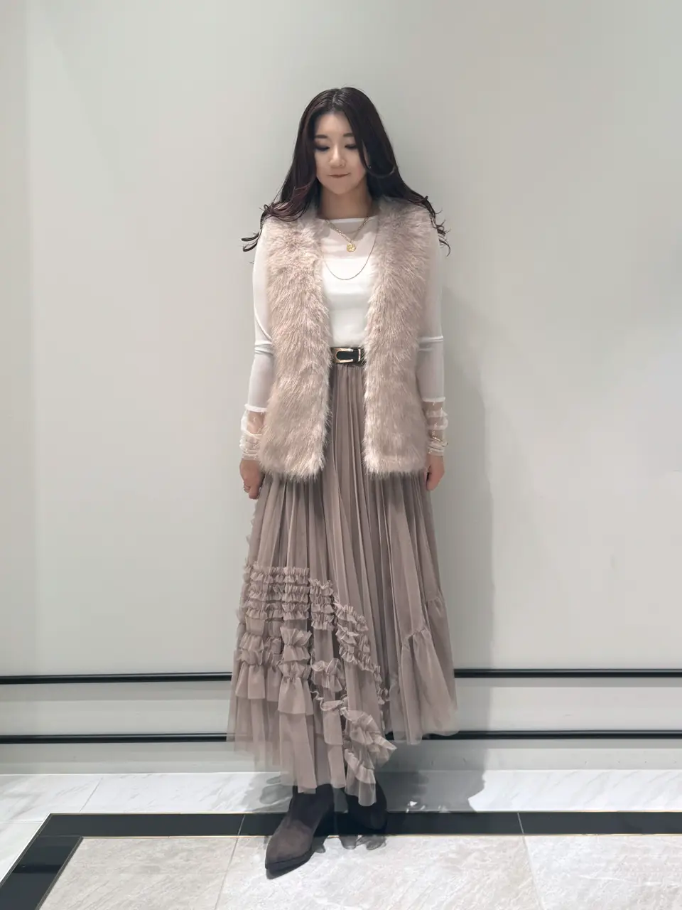 GRACE CONTINENTAL MOMOKO コーディネート画像