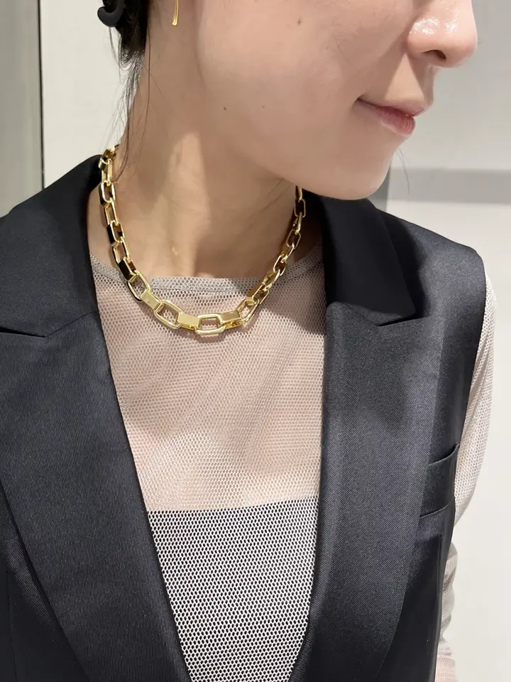 GRACE CONTINENTAL 亀田 未希 コーディネート画像