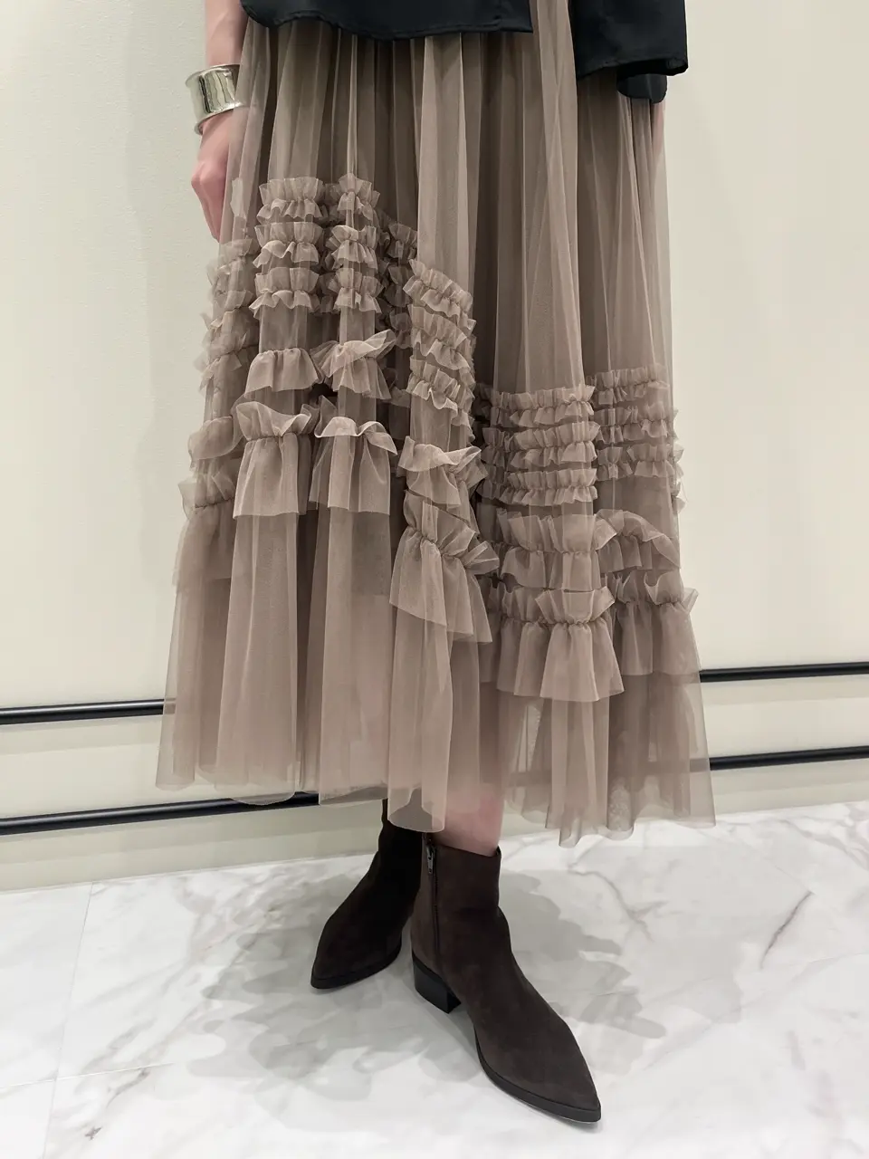 GRACE CONTINENTAL Hotei コーディネート画像