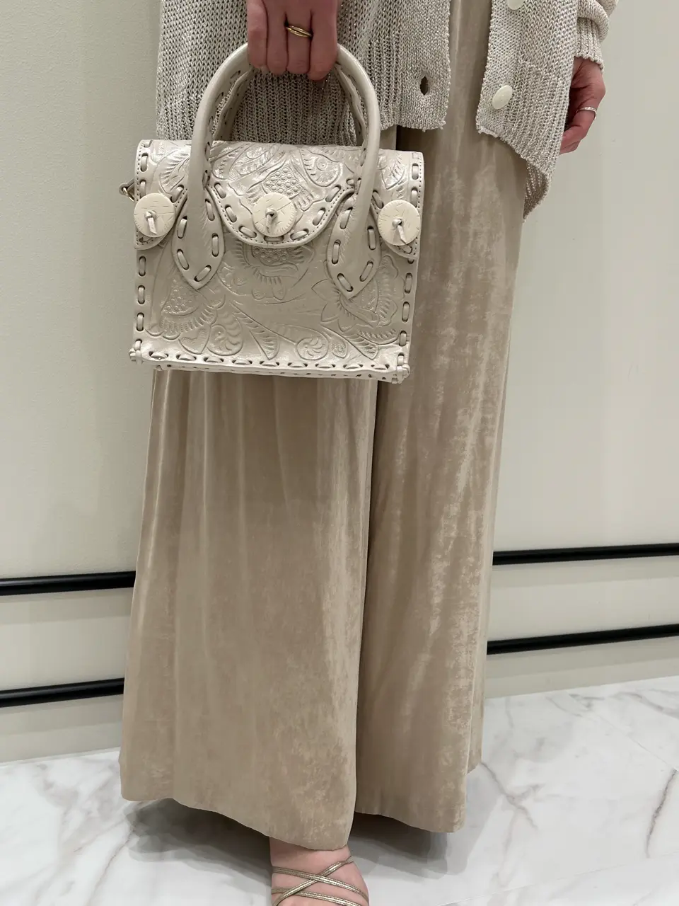 GRACE CONTINENTAL Taura コーディネート画像