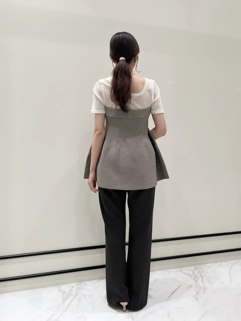 GRACE CONTINENTAL 若園　ひかり コーディネート画像