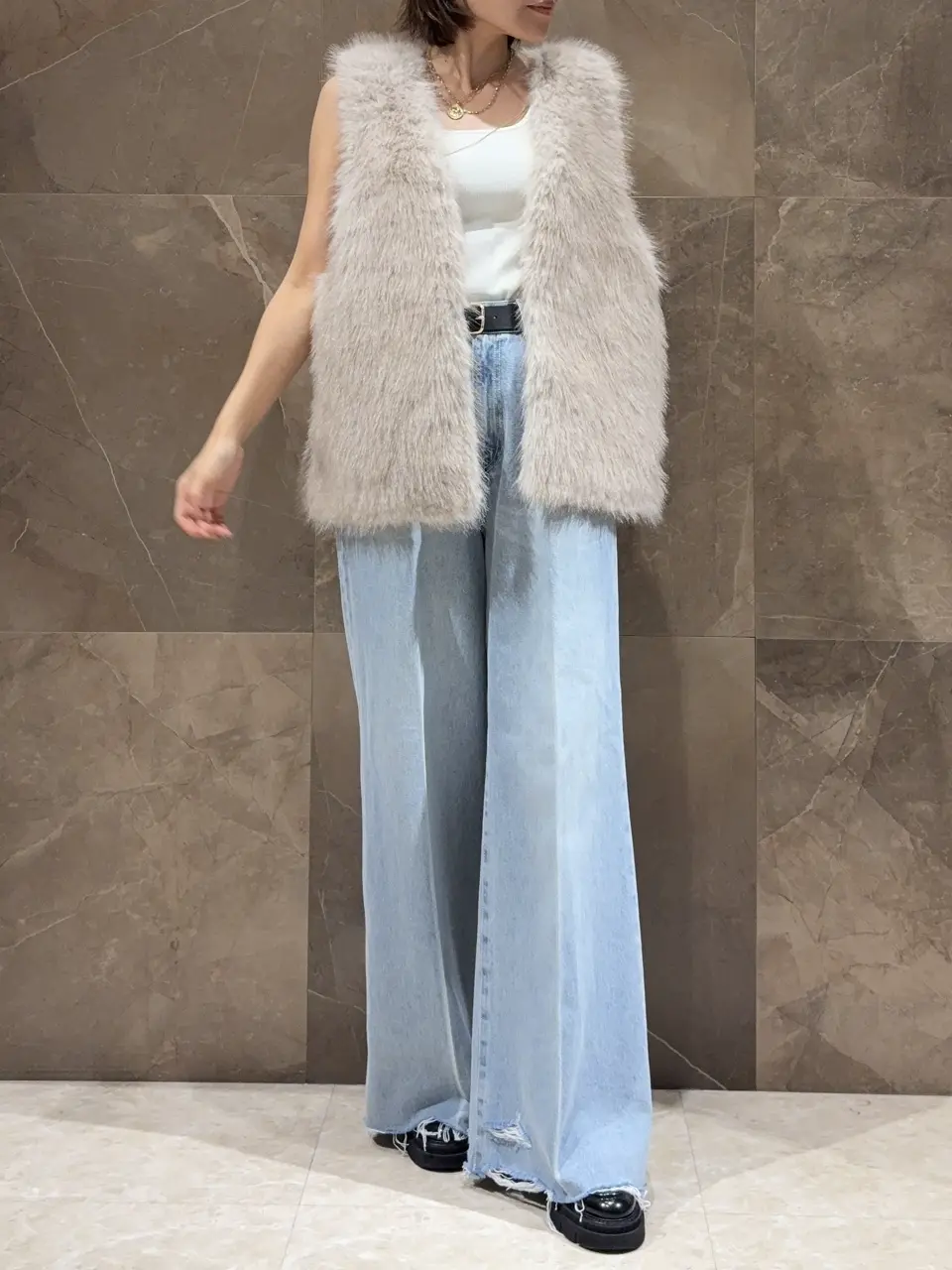 GRACE CONTINENTAL 穐山　香織 コーディネート画像