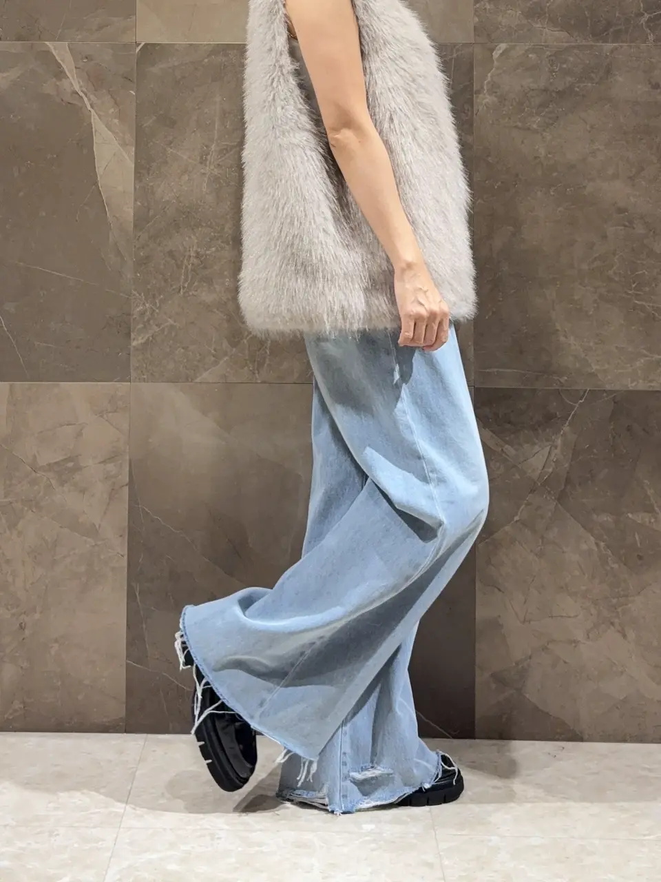 GRACE CONTINENTAL 穐山　香織 コーディネート画像