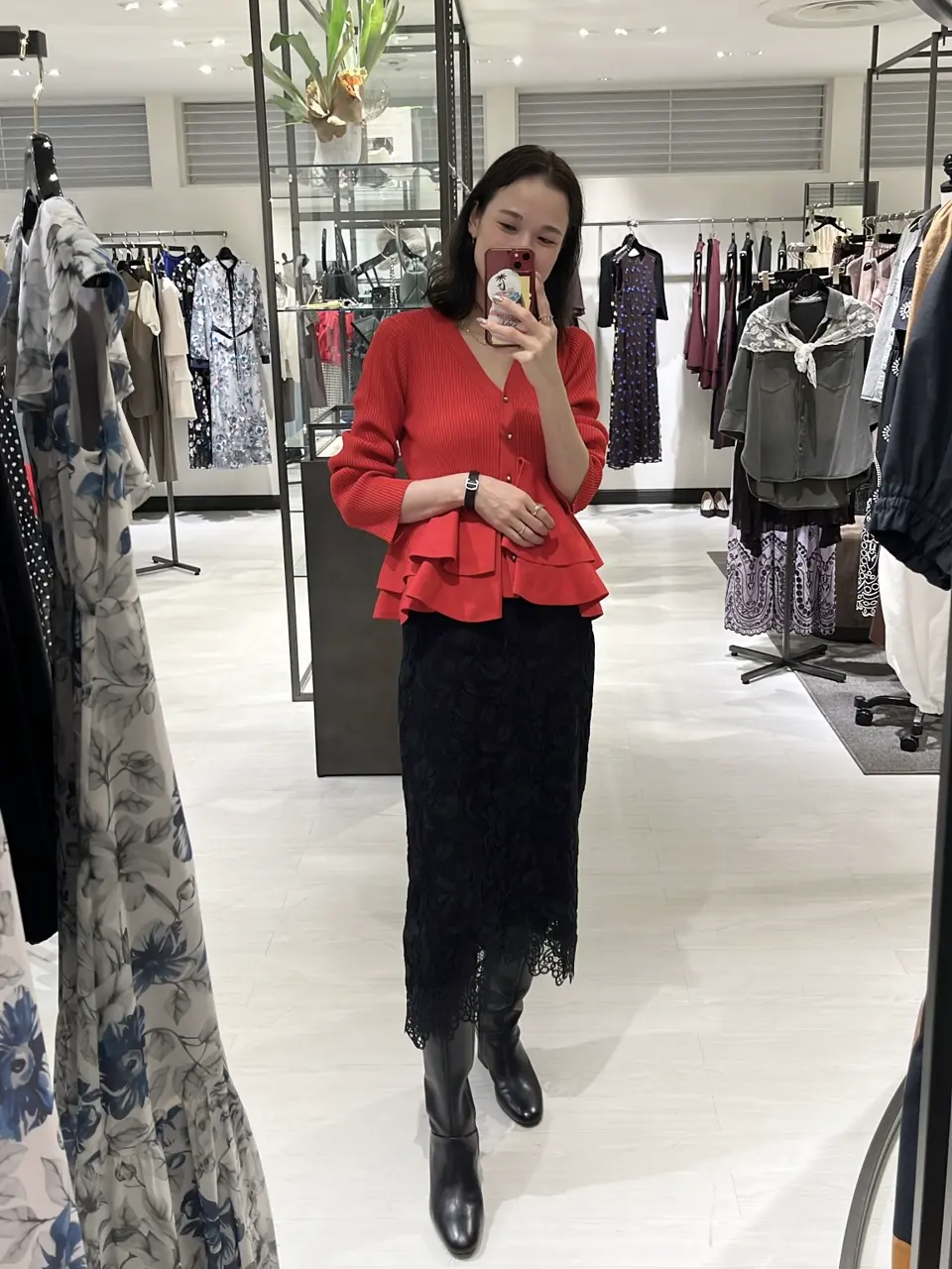 GRACE CONTINENTAL 亀田 未希 コーディネート画像