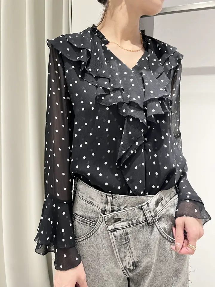 GRACE CONTINENTAL 亀田 未希 コーディネート画像