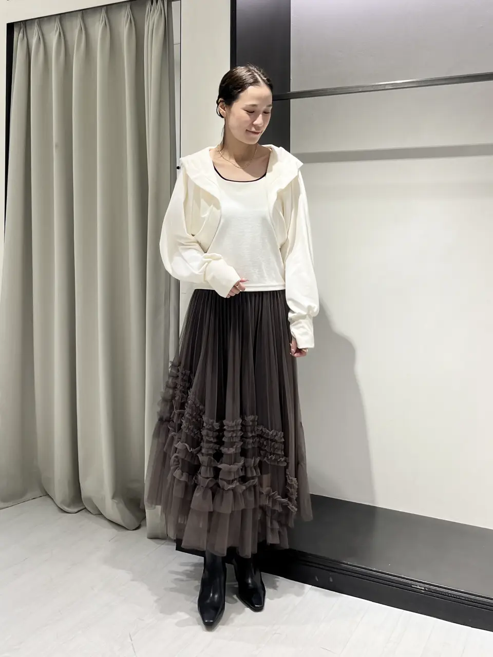 GRACE CONTINENTAL 亀田 未希 コーディネート画像