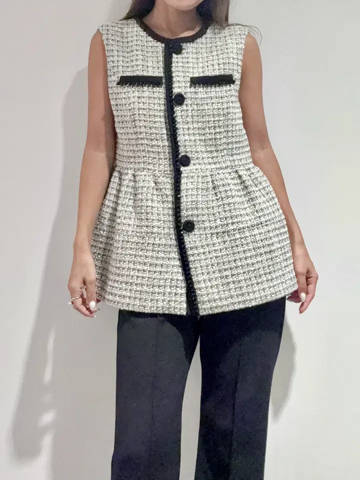 GRACE CONTINENTAL yukimi yonee コーディネート画像