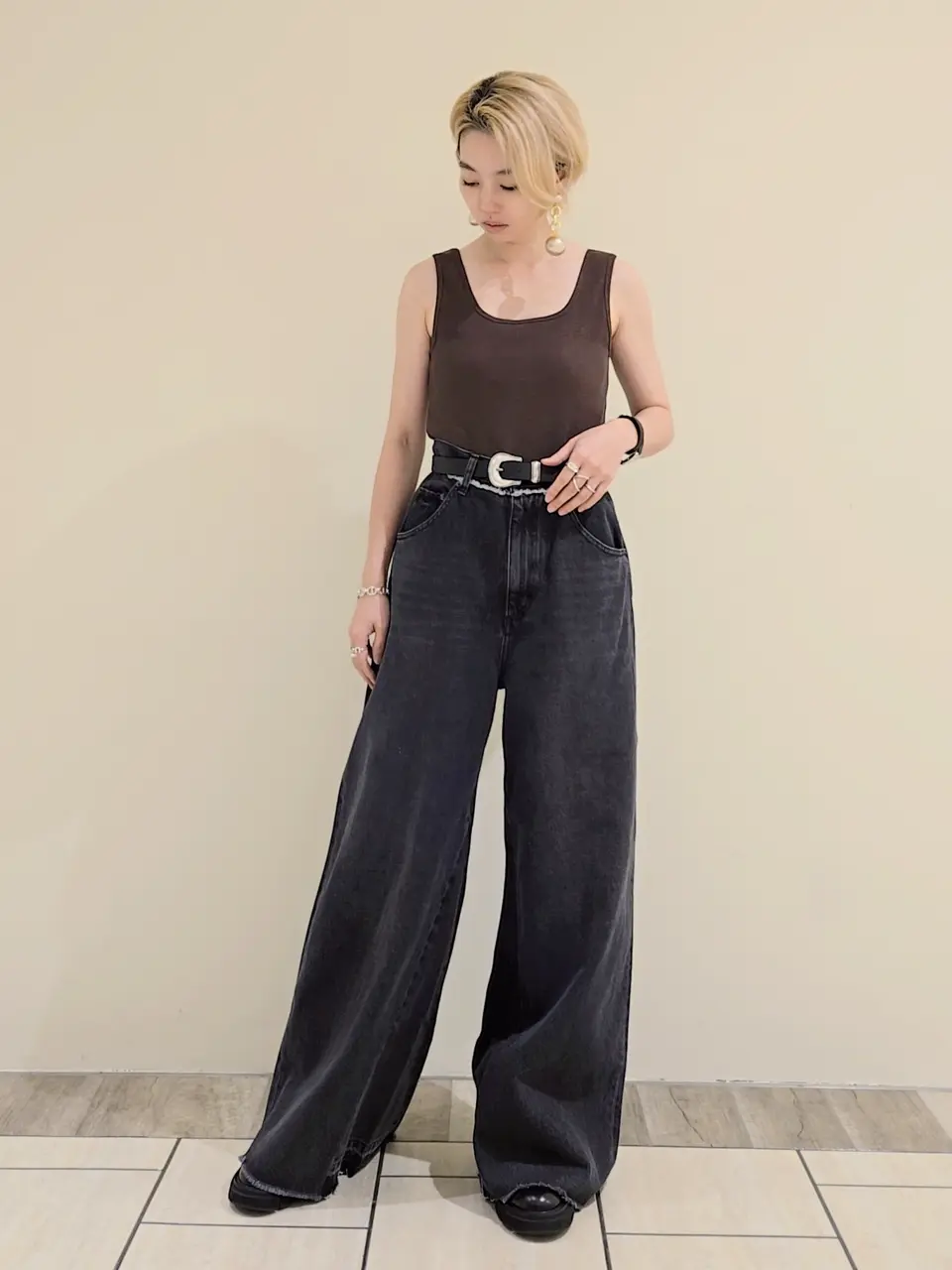 GRACE CONTINENTAL isono yui コーディネート画像