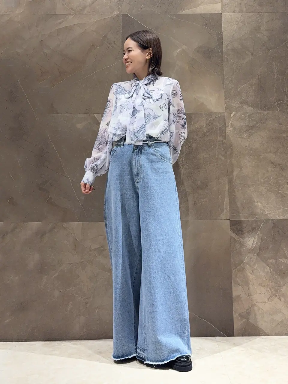 GRACE CONTINENTAL 穐山　香織 コーディネート画像