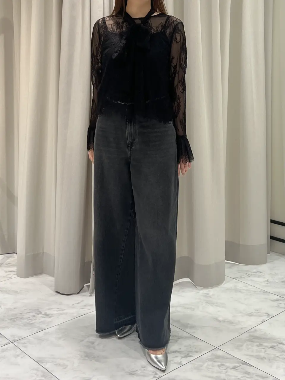 GRACE CONTINENTAL 赤坂 梨来 コーディネート画像