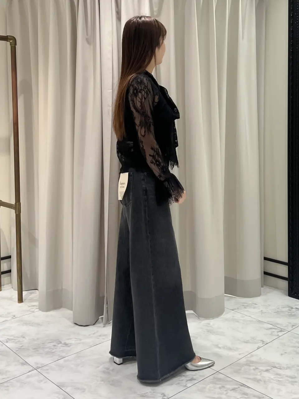 GRACE CONTINENTAL 赤坂 梨来 コーディネート画像