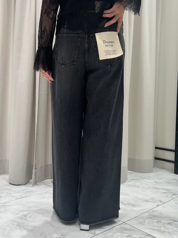 GRACE CONTINENTAL 赤坂 梨来 コーディネート画像