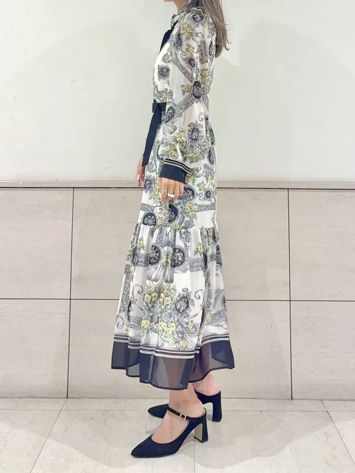 GRACE CONTINENTAL yukimi yonee コーディネート画像