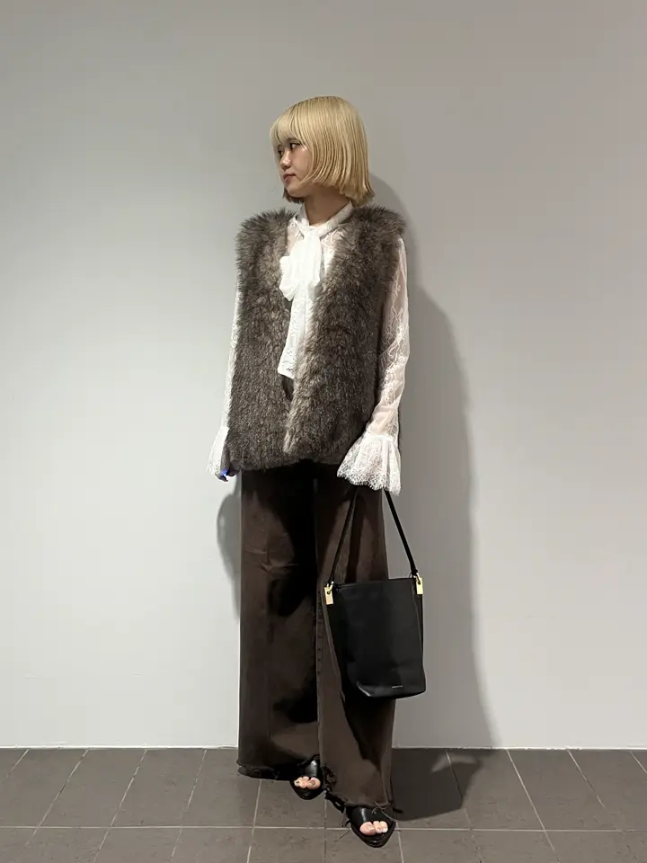 GRACE CONTINENTAL Fujisawa Yuri コーディネート画像