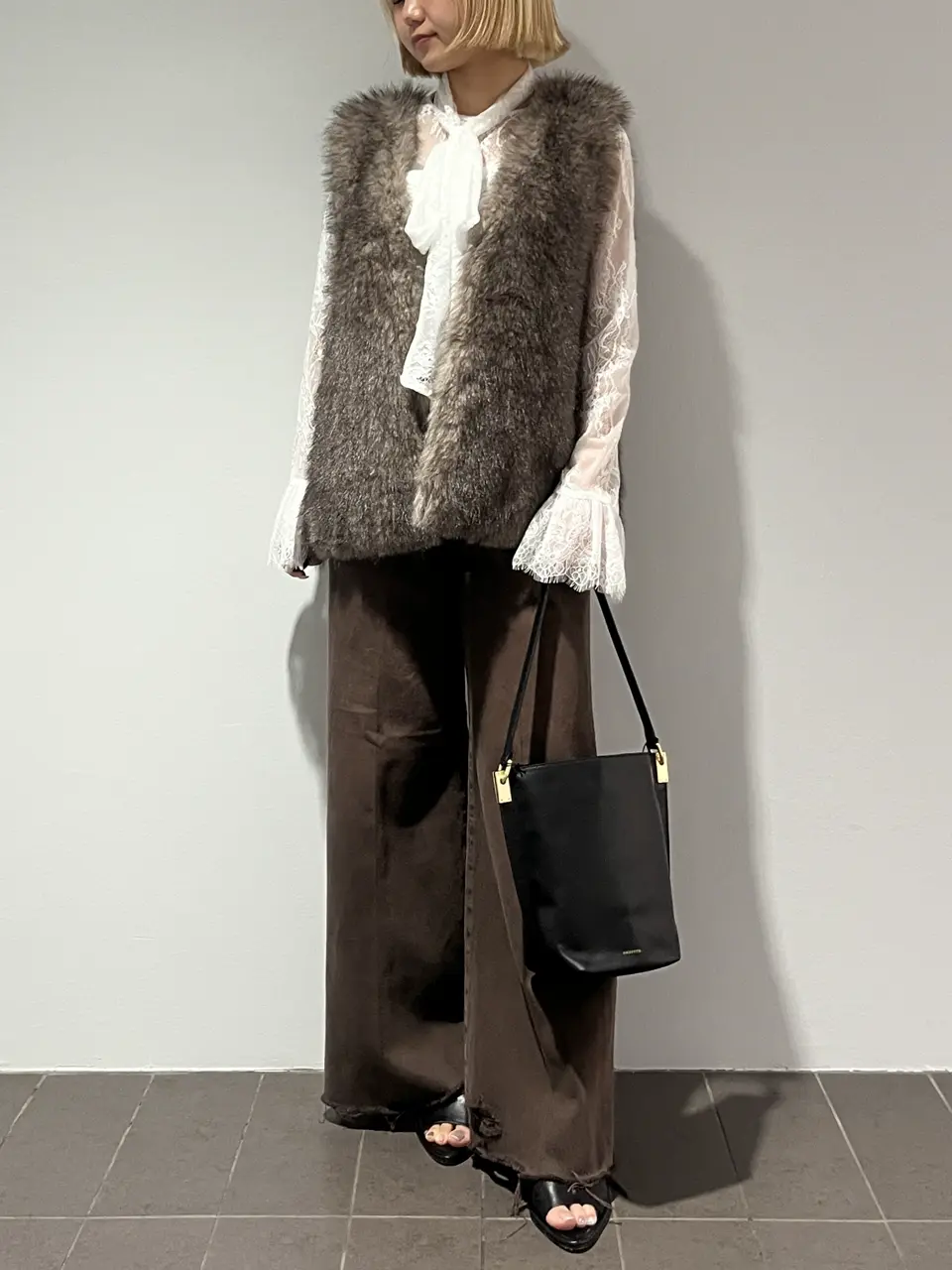 GRACE CONTINENTAL Fujisawa Yuri コーディネート画像