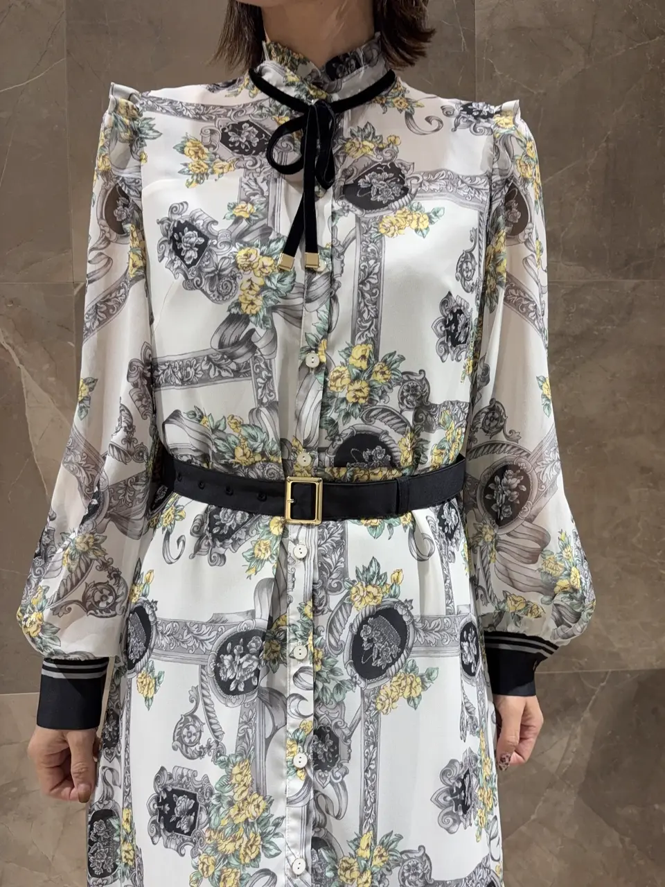 GRACE CONTINENTAL 穐山　香織 コーディネート画像