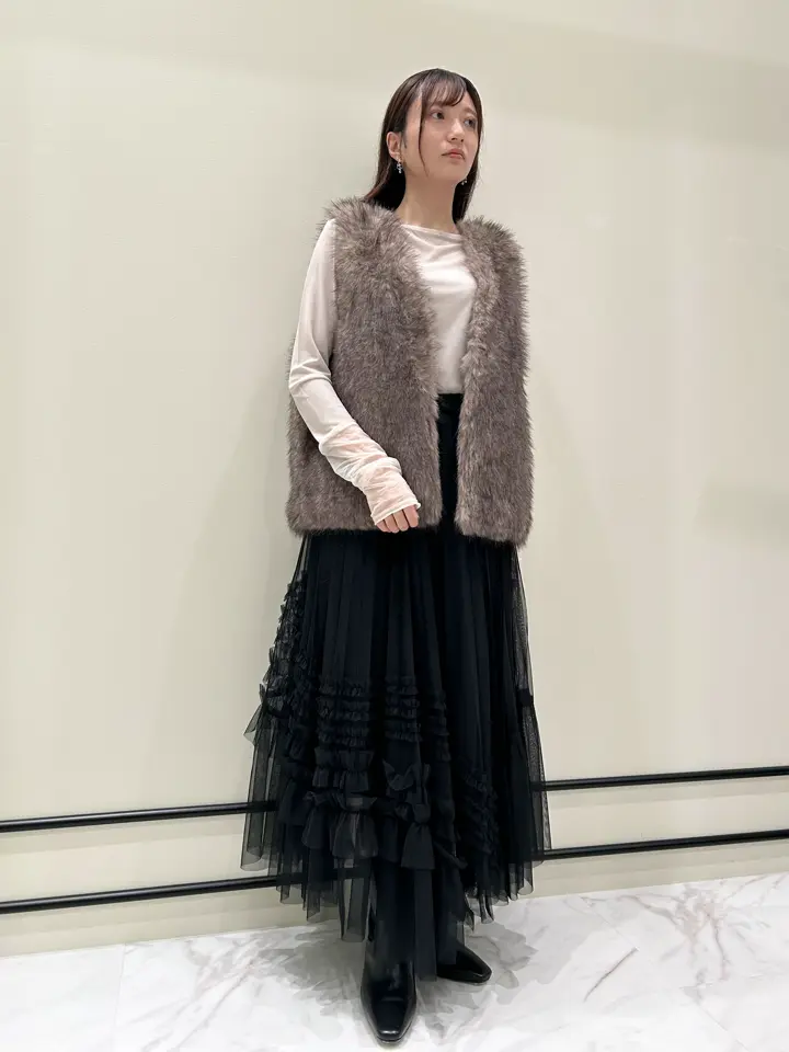 GRACE CONTINENTAL 若園　ひかり コーディネート画像