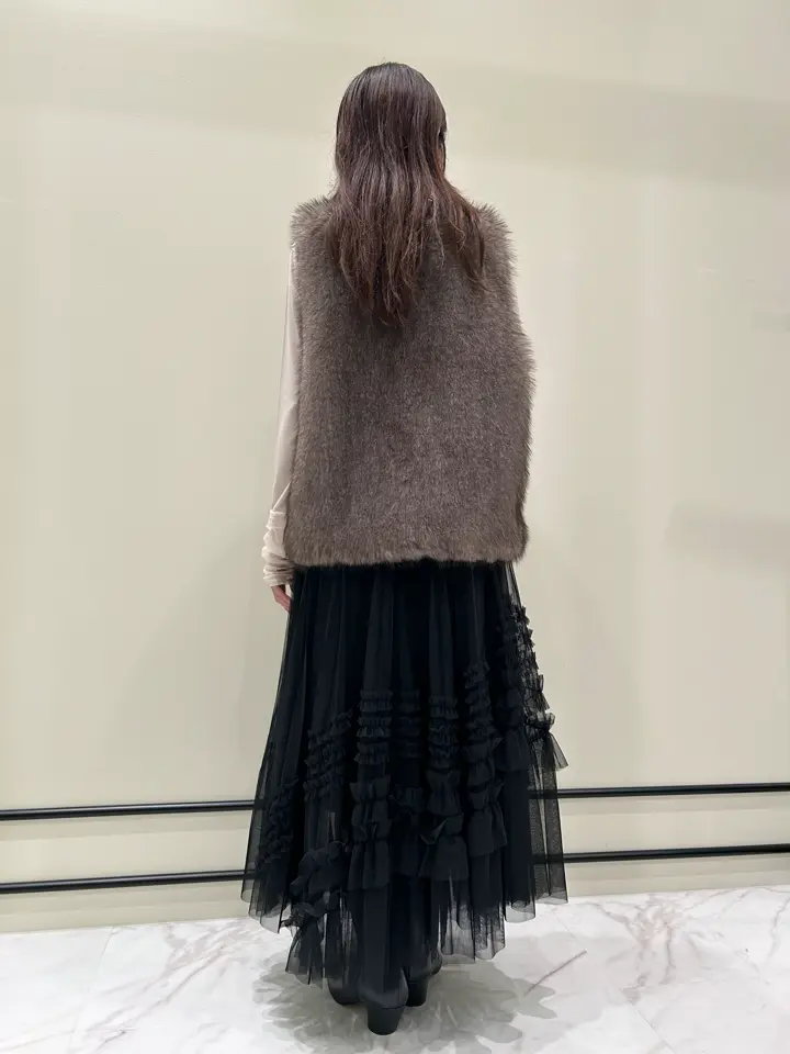 GRACE CONTINENTAL 若園　ひかり コーディネート画像