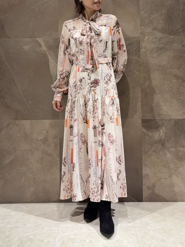 GRACE CONTINENTAL 穐山　香織 コーディネート画像